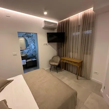 & Iris Apartment Zadar