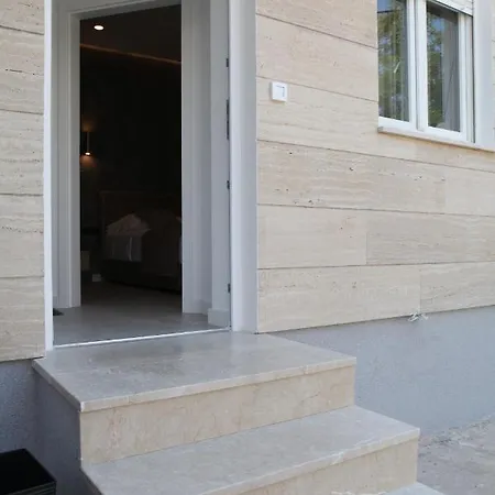 & Iris * Zadar
