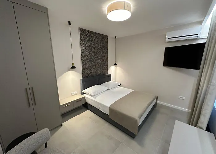 Διαμέρισμα & Iris Ζαντάρ